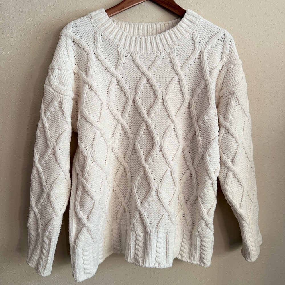 Indigo Soul Cream Cable Knit Sweater Small Soft Ivory Pullover